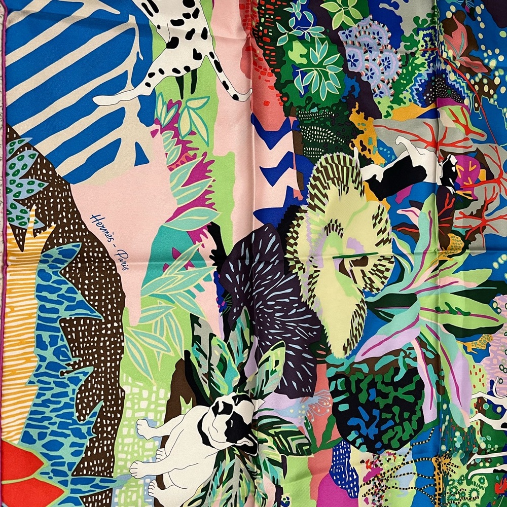 SOLD   Hermes 90x90 cm multiple color - Picture 3 of 5